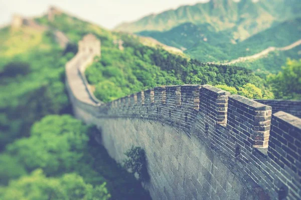 Panoramic view of Great Wall of China at Badaling in the mountai — Stock Photo, Image