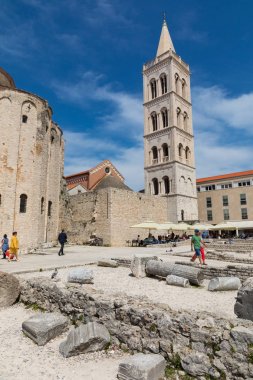 Zadar, Hırvatistan - 21 Nisan 2019: Zadar 'daki St. Donatus Kilisesi. 