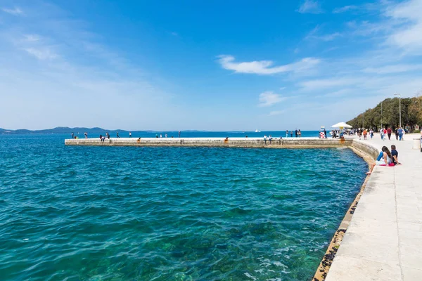 Centro histórico da cidade croata de Zadar no Mediterrâneo — Fotografia de Stock