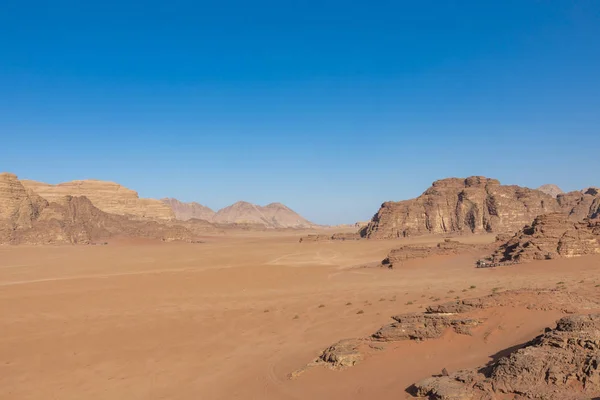 Κόκκινο έρημο Wadi Rum, Ιορδανία, Μέση Ανατολή. — Φωτογραφία Αρχείου