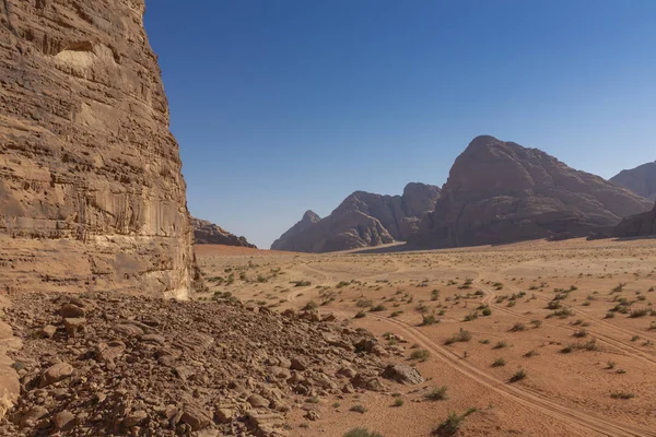 Wadi Rum Czerwona pustynia, Jordania, Bliski Wschód. — Zdjęcie stockowe