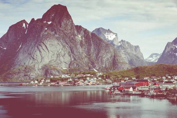 Reine village de pêcheurs sur les îles Lofoten, Nordland. Norvège . — Photo