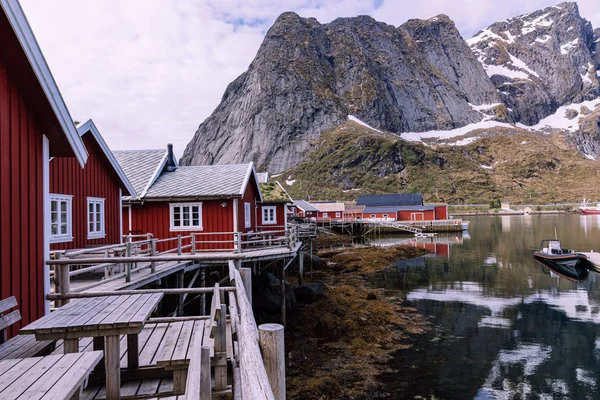 Rybářská vesnice na Lofogenu, Nordland. Norsko. — Stock fotografie