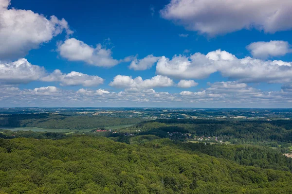 Luchtfoto van het Kasjoebische landschaps Park. Kaszuby. Polen. Foto — Stockfoto