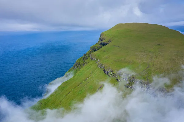 Faroe Adaları Koltur adasının havadan görünümü, Kuzey Atlantik Oc — Stok fotoğraf