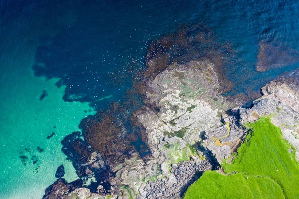 Letecký pohled na ostrov Koltur na Faerských ostrovech, severní Atlantik oC — Stock fotografie