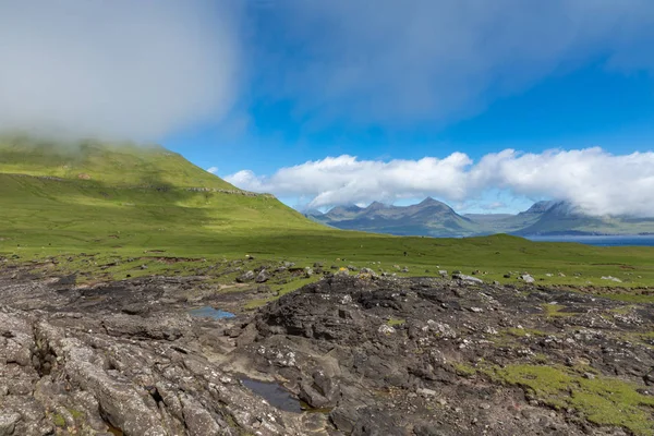 Faroe Adaları Koltur adanın görünümü, Kuzey Atlantik Okyanusu. № — Stok fotoğraf