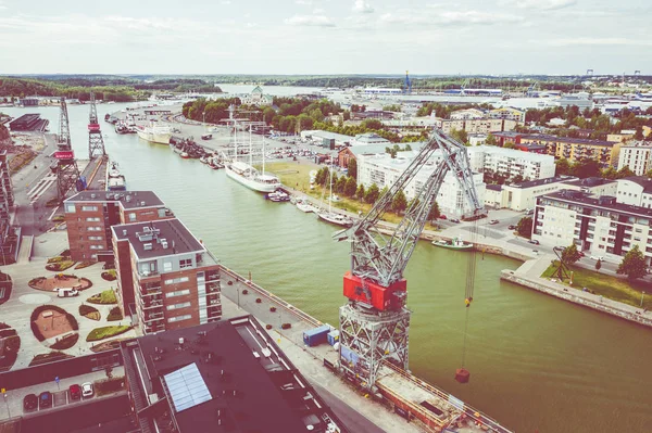 TURKU, FINLANDIA - 02,2019 AGOSTO: Vista aérea de la ciudad de Turku. P — Foto de Stock