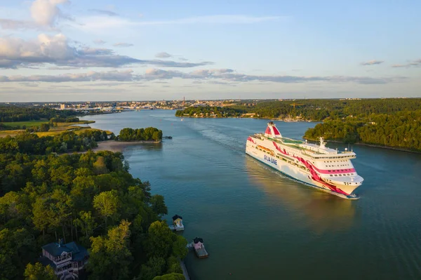 TURKU, FINALND - 02 de agosto de 2019: Silja Line. Princesa Báltica. T — Foto de Stock