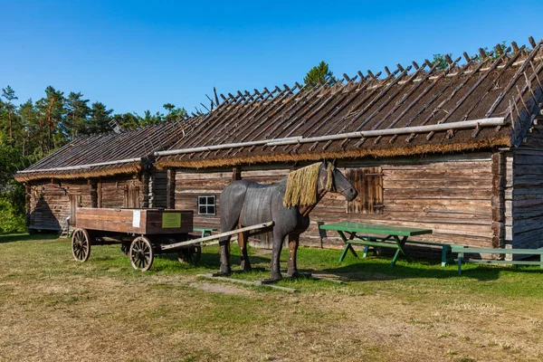 Jan Karlsgarden openluchtmuseum op de Aland-eilanden, Finland. De m — Stockfoto