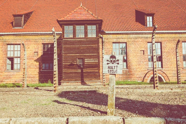 AUSCHWITZ-BIRKENAU, POLÓNIA - 12 de agosto de 2019: Memorial do Holocausto — Fotografia de Stock