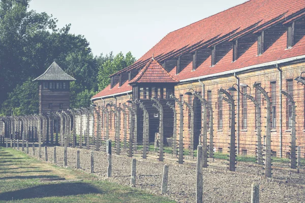 AUSCHWITZ-BIRKENAU, POLONIA - 12 agosto 2019: Memoriale dell'Olocausto — Foto Stock