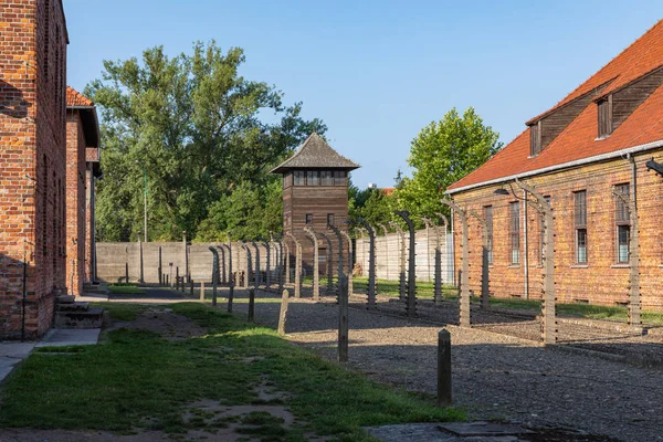 Auschwitz-Birkenau, Polsko-srpen 12, 2019: památník holocaustu — Stock fotografie