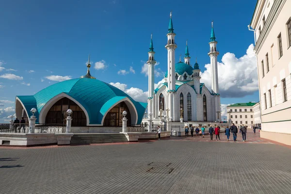 Καζάν, Ρωσία-08 Σεπτεμβρίου, 2019: Τζαμί του κουλ Σαρίφ είναι η ΠΣΕ — Φωτογραφία Αρχείου