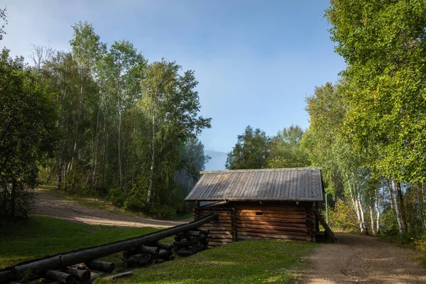 Traditional Siberian wooden house in the Taltsy Architectural-Et — Stock Photo, Image