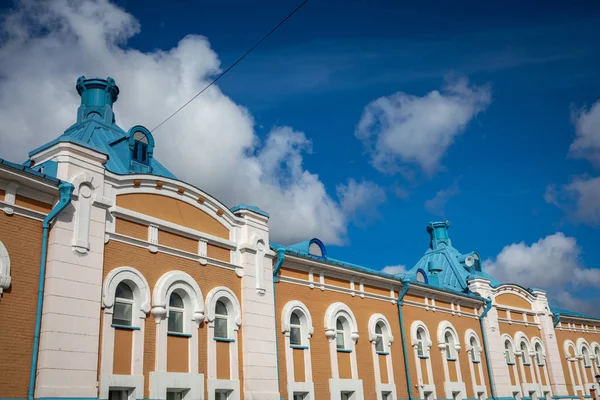 TOMSK, RUSSIE - 13 SEPTEMBRE 2019 : Architecture traditionnelle en — Photo