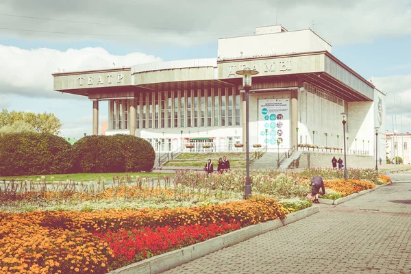 TOMSK, RÚSSIA - 13 de setembro de 2019: Tomsk State Drama Theatre. S — Fotografia de Stock