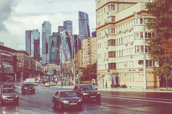 Moskova, Rusya - 20 Eylül 2019: Moscow City. skyscr görünümü