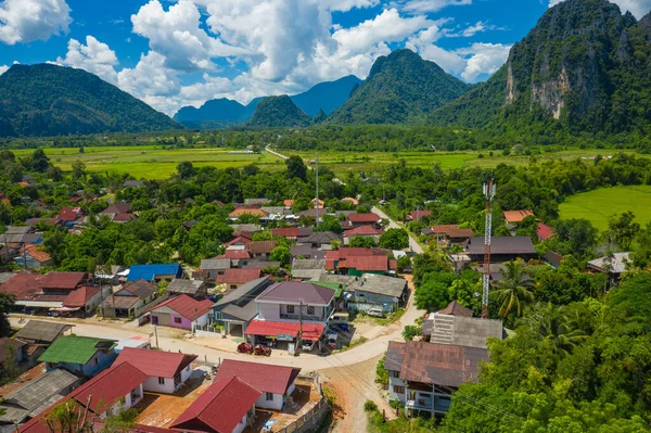 Aerial view of village at Vang Vieng , Laos. 동남아시아. 푸 — 스톡 사진