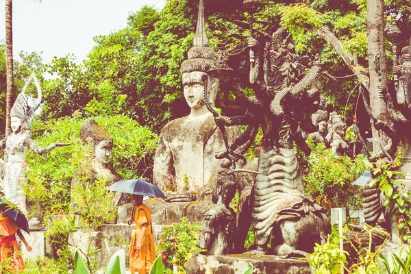 Parque Buda Xieng Khouane en Vientiane, Laos. Famoso tour de viaje —  Fotos de Stock