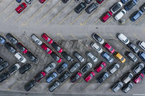 Novo Carro Alinhado Vista Aérea Porto Importação Exportação Logística Negócios — Fotografia de Stock