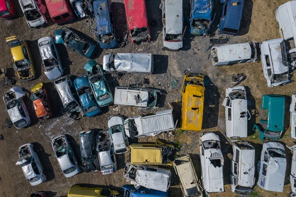 Flygfoto Från Skrotupplaget Gamla Rostiga Korroderade Bilar Bilskroten Återvinningsindustrin Från — Stockfoto