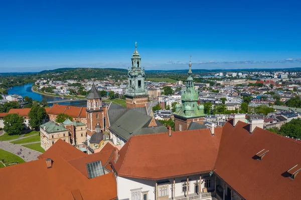 Krakow Flygfoto Över Royal Wawel Slott Och Gotiska Katedralen Vistulafloden — Stockfoto