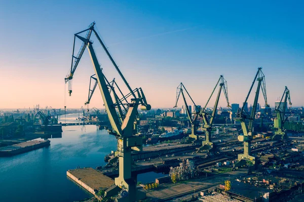 Vista Aérea Del Puerto Gdansk Grúas Famoso Astillero Gdansk Pomerania — Foto de Stock