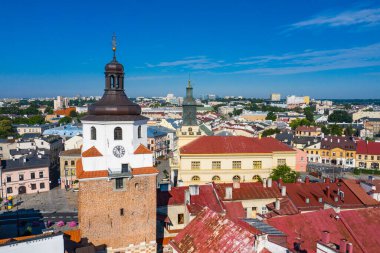 Lublin. Polonya. Eski şehrin havadan görünüşü. Lublin kuş bakışı turistik şehir merkezi. Yukarıdan popüler turizm merkezleri.
