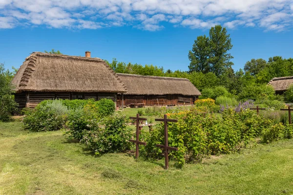 Traditionelles Dorf Polen Freilichtmuseum Holzhäuser Volksarchitektur Aus Holz Aus Verschiedenen — Stockfoto