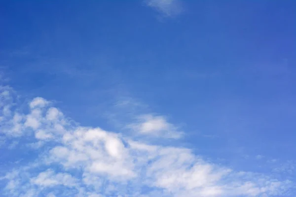 Céu Azul Com Nuvem Branca Natureza Paisagem Fundo — Fotografia de Stock