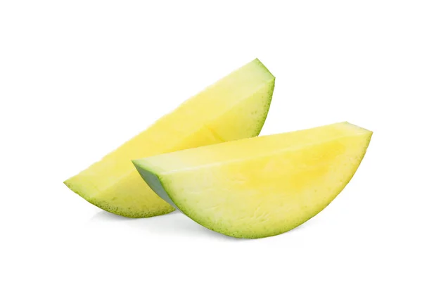 Skivad Grön Mango Isolerad Vit Bakgrund — Stockfoto