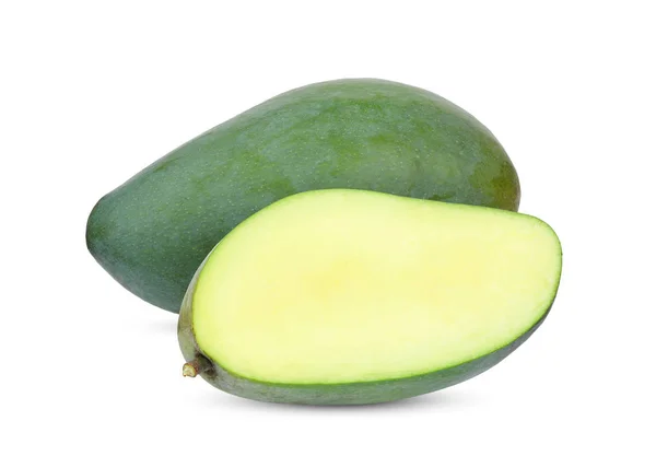 Mango Entero Medio Verde Aislado Sobre Fondo Blanco — Foto de Stock