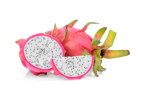 Dragonfruit Yarısı Beyaz Arka Plan Üzerinde Izole Dilim Ile — Stok fotoğraf