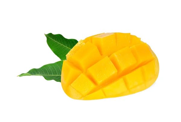 Geschnitten Reife Mango Mit Blatt Isoliert Auf Weißem Hintergrund — Stockfoto