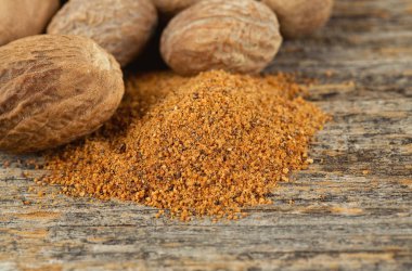 ahşap yüzey üzerinde zemin numeg