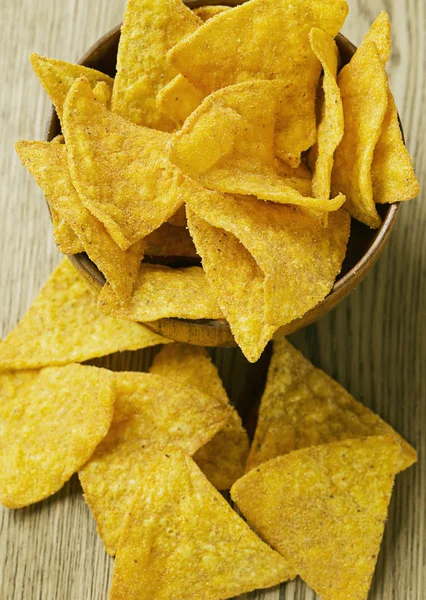 Chips Tortilla Tazón Madera —  Fotos de Stock
