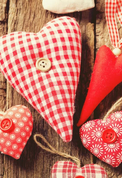 Textilní Srdce Rustikální Dřevěný Povrch — Stock fotografie