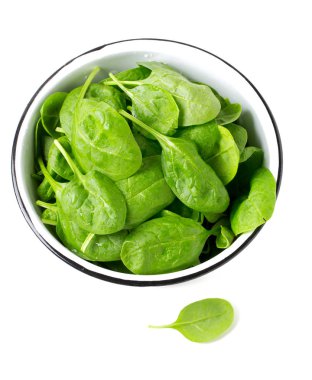 bir kase taze ıspanak yaprakları