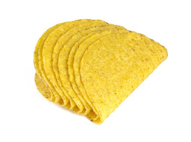 taco kabukları üzerinde beyaz izole