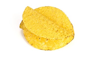 taco kabukları üzerinde beyaz izole