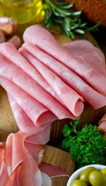 Yalın domuz jambon dilimlenmiş