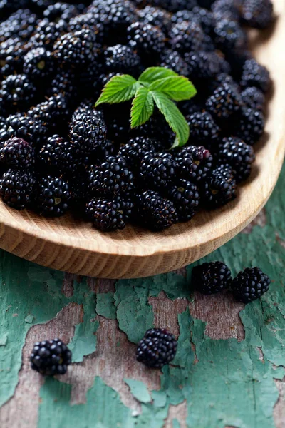 Fresh Ripe Blackberries Wooden Table — Stock Photo, Image