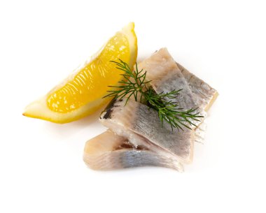 beyaz izole ringa balığı filetosu