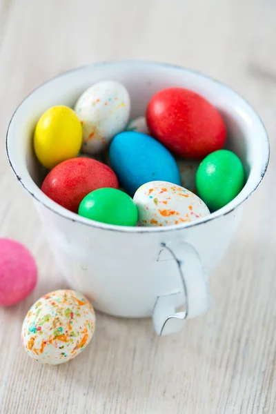 Easter Candy Eggs White Wooden Surfae — Stock Photo, Image