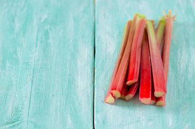 ravent ahşap yüzeyde