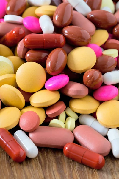 Pil Diisolasi Pada Latar Belakang Putih — Stok Foto