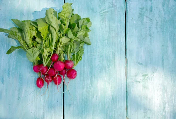 Radishes Wooden Surface — Stock Photo, Image