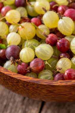 bektaşi ahşap yüzey üzerinde