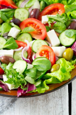 İştah açıcı taze Yunan salatası